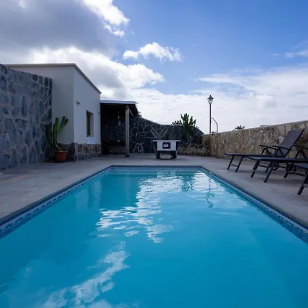Villa Piedra *